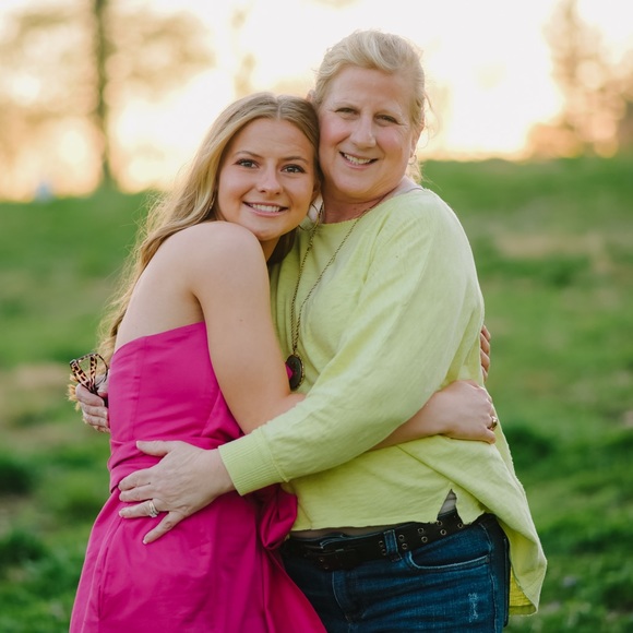 Meet your Posher, Meredith - Picture 9 of 13